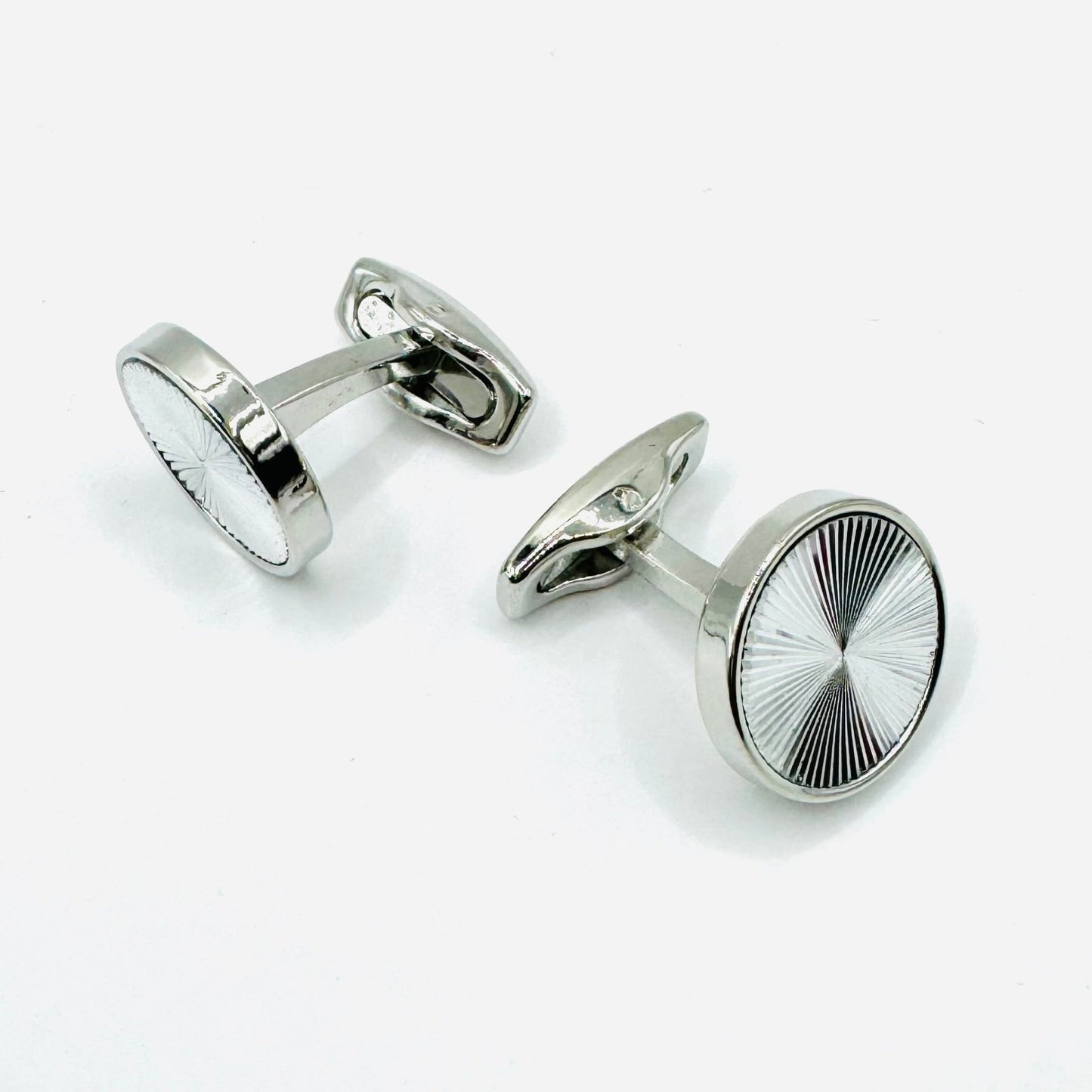 Women's Simple Cufflinks - House of FaSHUN by Shun Melson