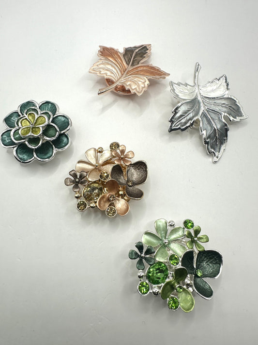 Magnetic Brooches - House of FaSHUN by Shun Melson